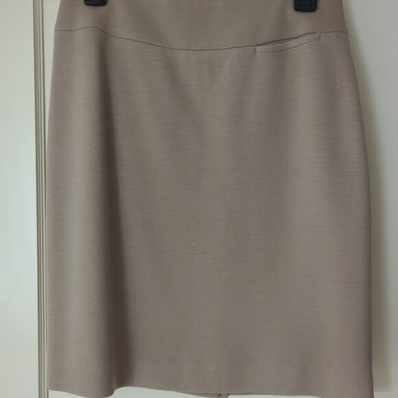 Valerie Stevens Pencil Skirt Size 4 Tan Pure Wool - Picture 1 of 8
